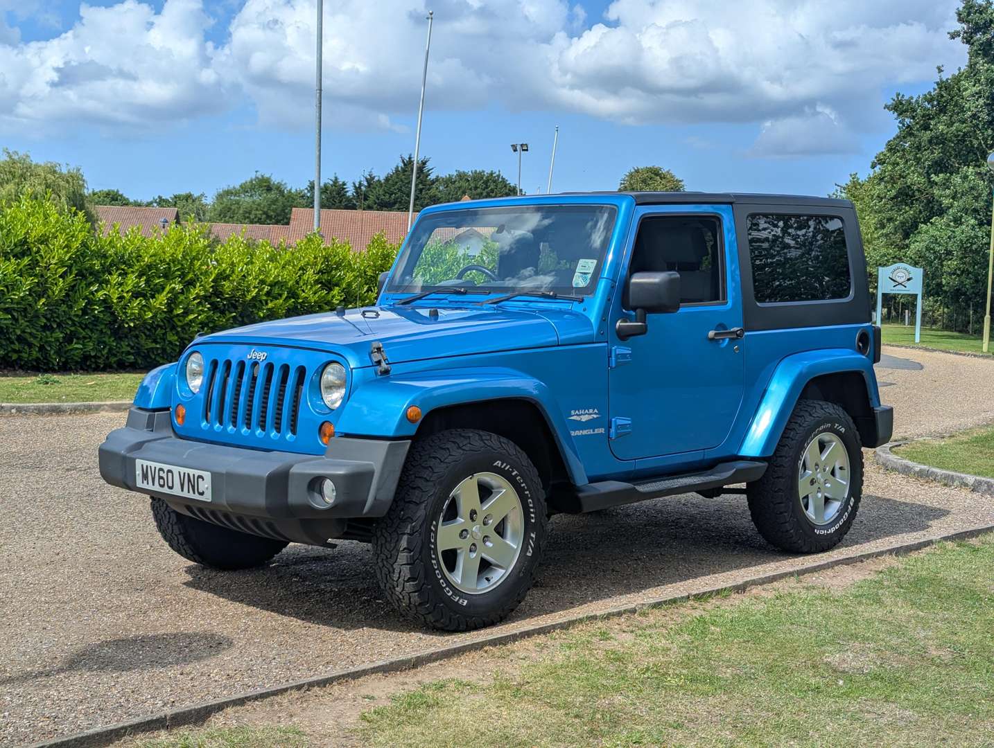 <p>2010 JEEP WRANGLER SAHARA CRD AUTO ONE REGISTERED OWNER</p>
