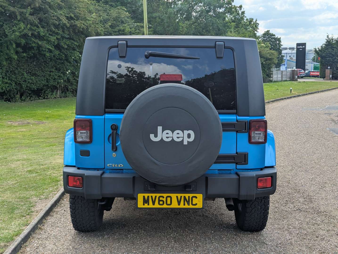 <p>2010 JEEP WRANGLER SAHARA CRD AUTO ONE REGISTERED OWNER</p>