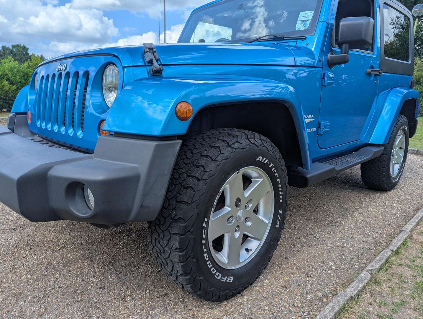 <p>2010 JEEP WRANGLER SAHARA CRD AUTO ONE REGISTERED OWNER</p>