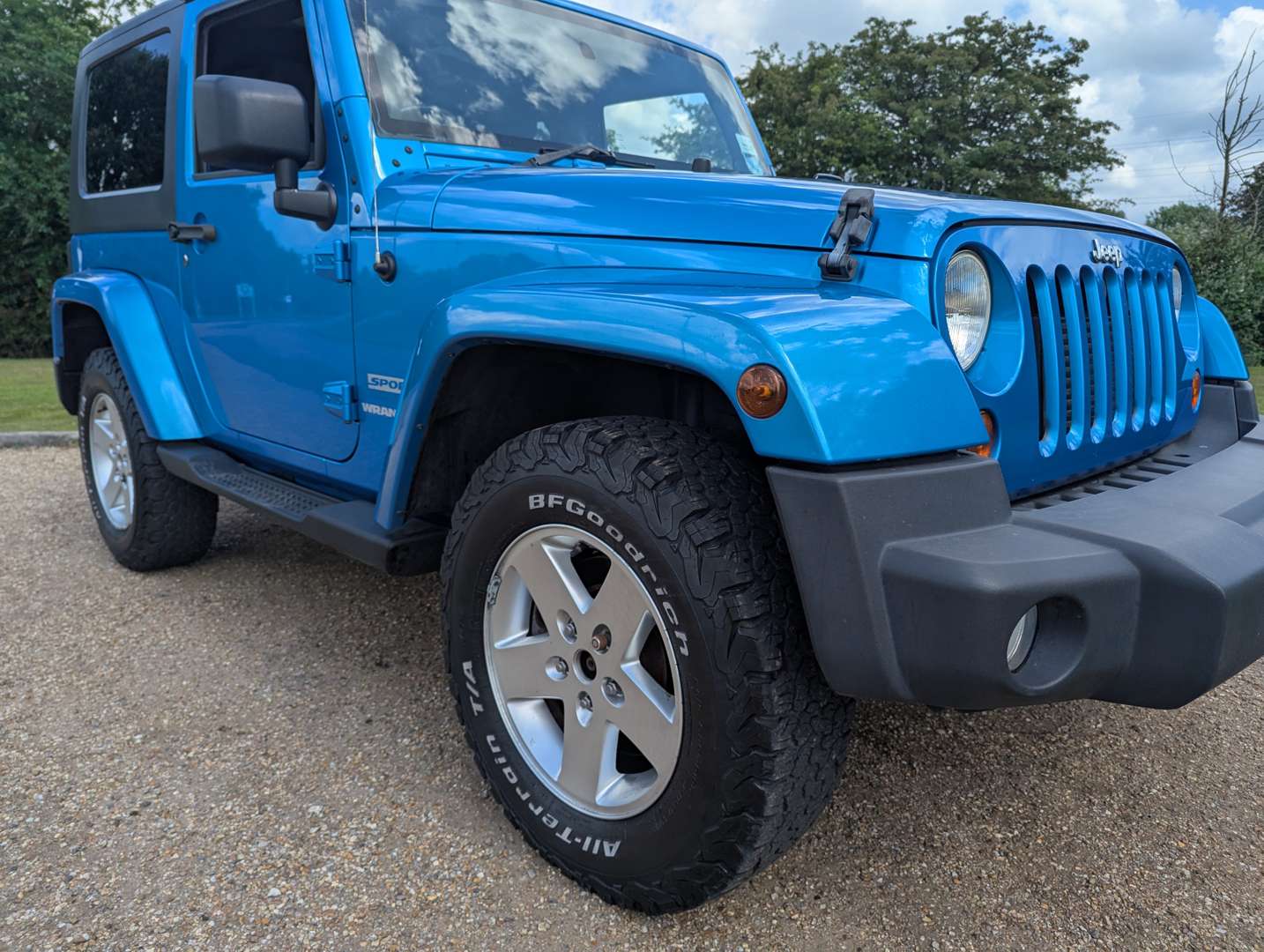 <p>2010 JEEP WRANGLER SAHARA CRD AUTO ONE REGISTERED OWNER</p>