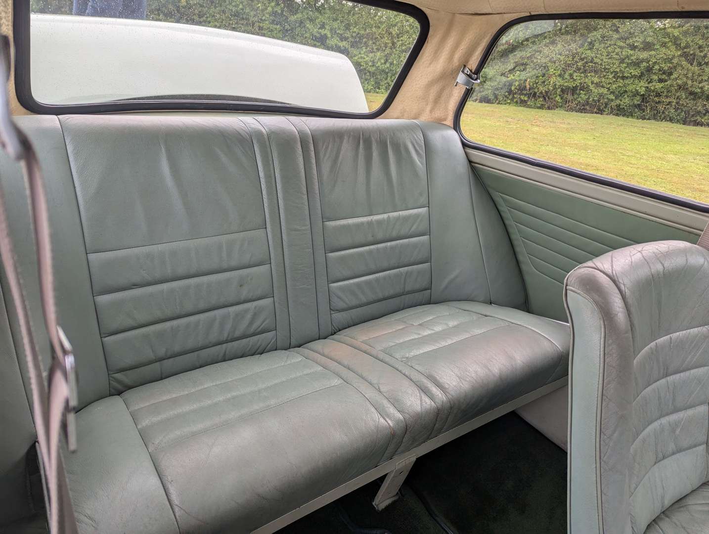 <p>1965 WOLSELEY HORNET</p>