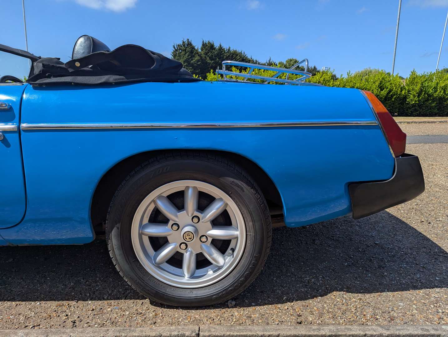 <p>1979 MG B ROADSTER</p>