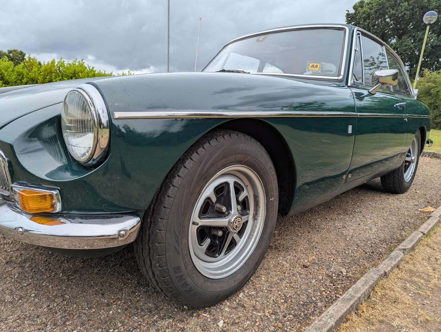<p>1970 MG B GT</p>