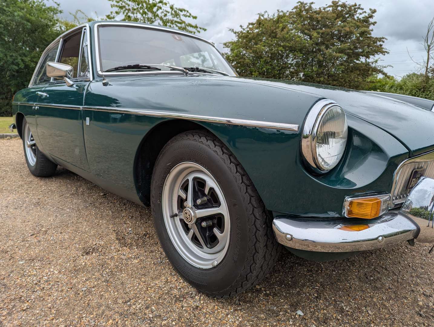 <p>1970 MG B GT</p>
