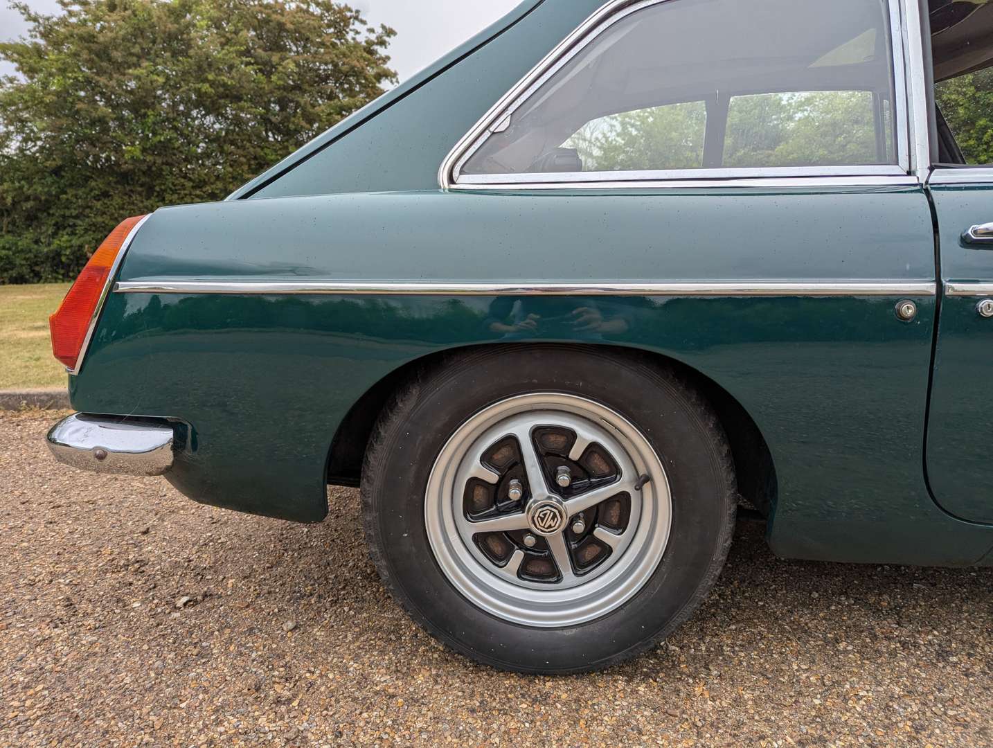<p>1970 MG B GT</p>