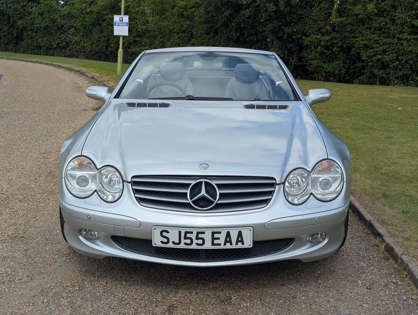 <p>2005 MERCEDES SL 350 AUTO</p>