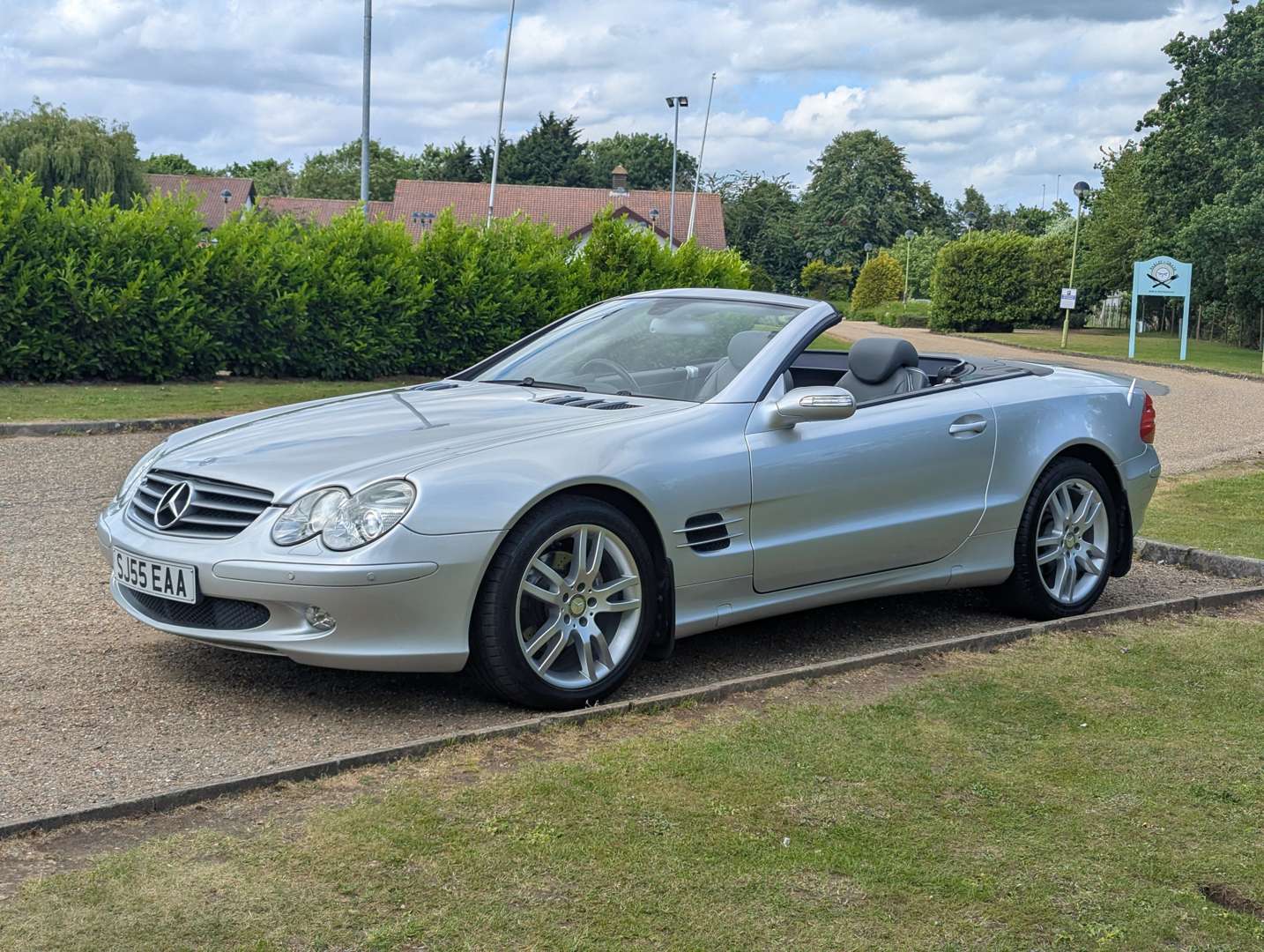 <p>2005 MERCEDES SL 350 AUTO</p>