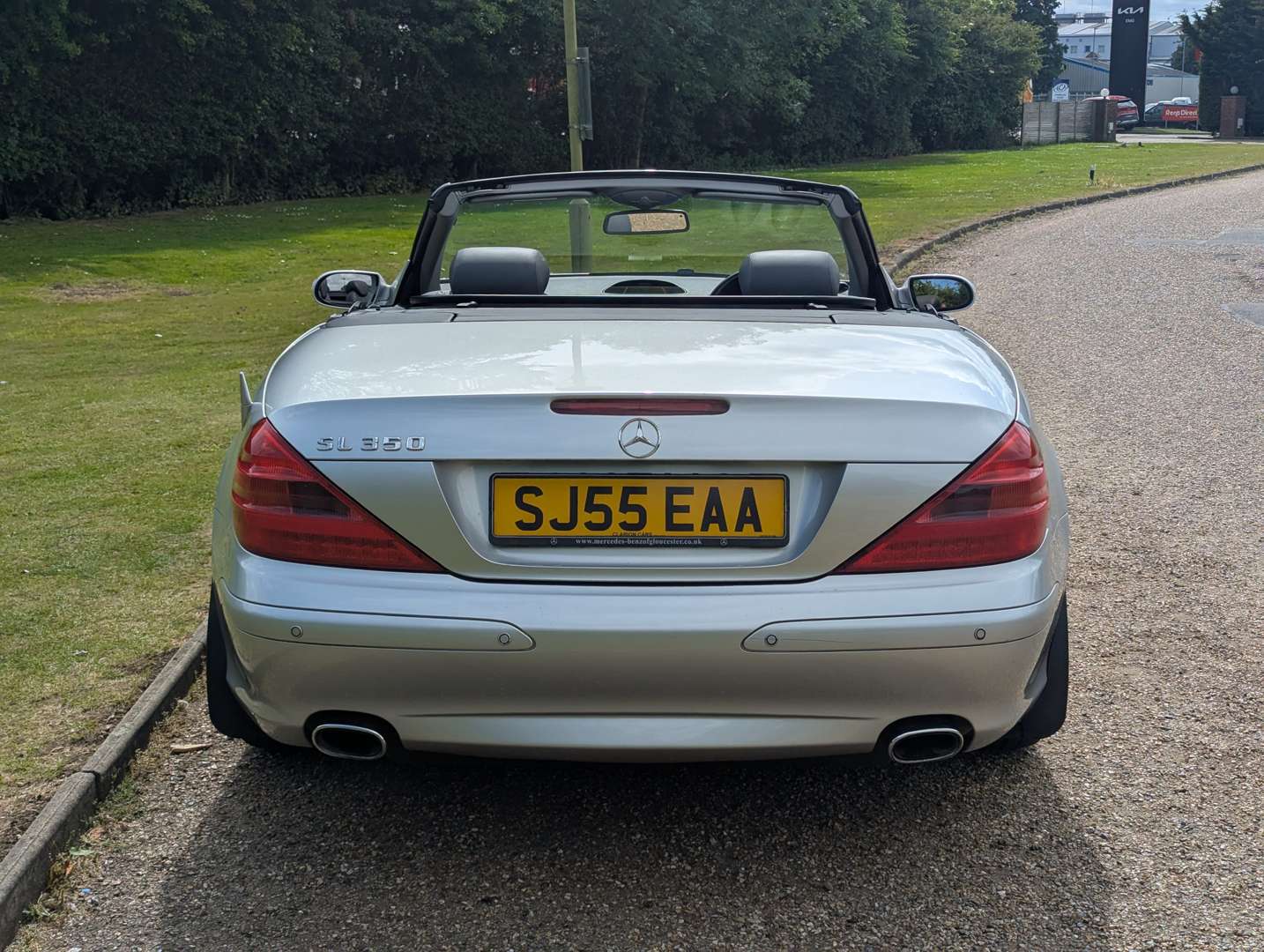 <p>2005 MERCEDES SL 350 AUTO</p>