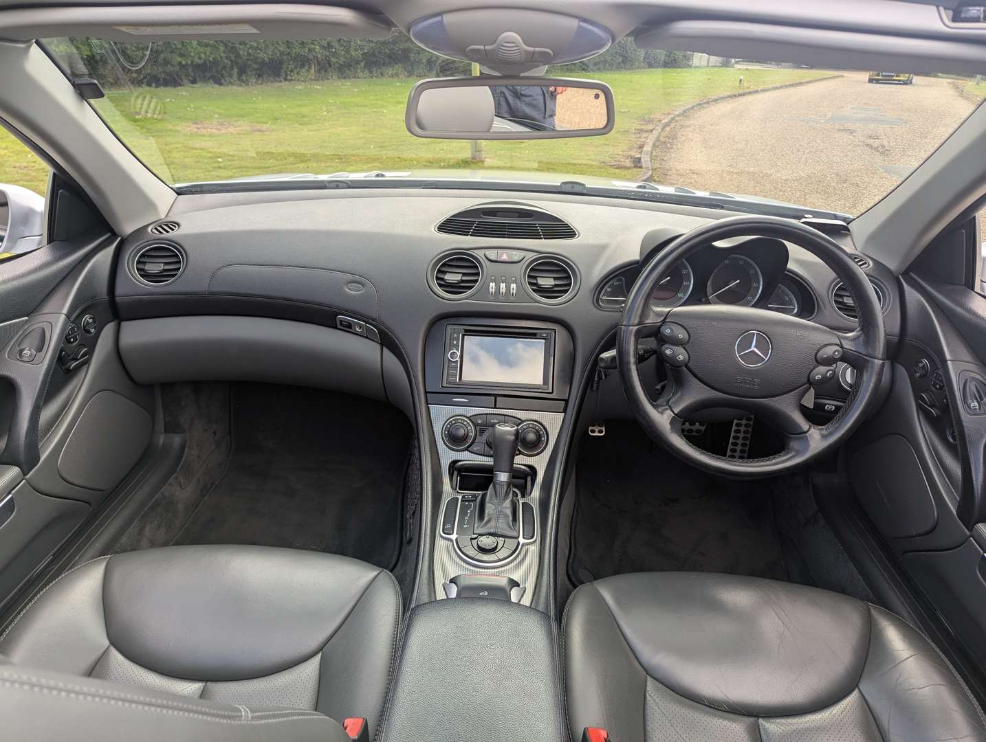 <p>2005 MERCEDES SL 350 AUTO</p>