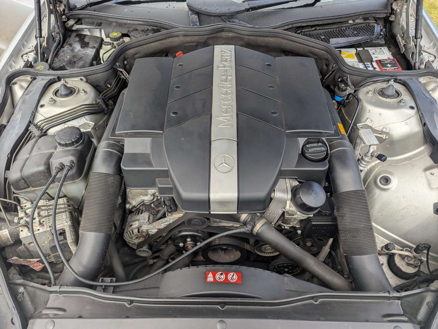 <p>2005 MERCEDES SL 350 AUTO</p>