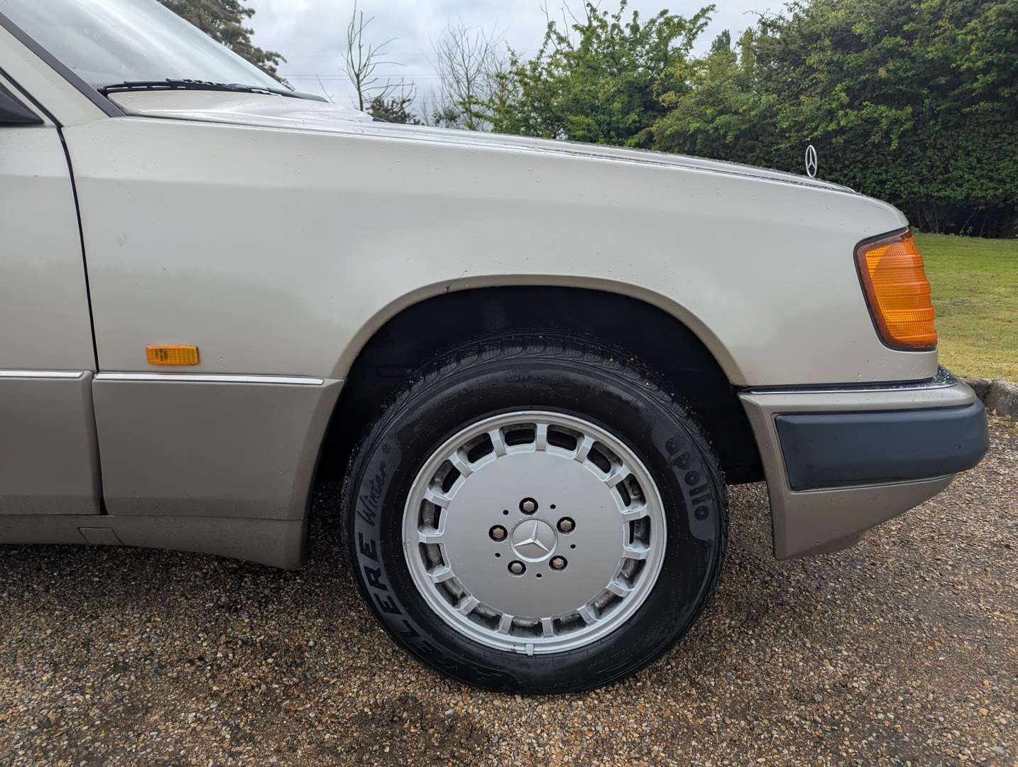 <p>1990 MERCEDES W124 300 TE 4MATIC (4WD) ESTATE AUTO</p>