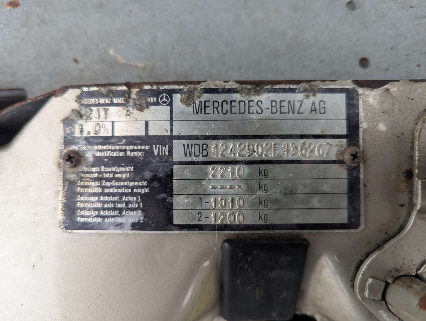 <p>1990 MERCEDES W124 300 TE 4MATIC (4WD) ESTATE AUTO</p>