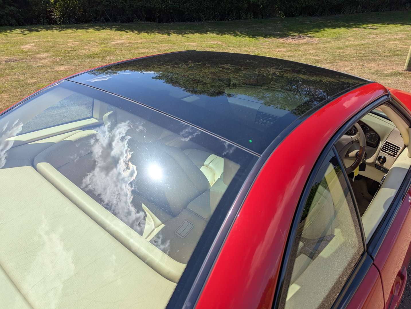 <p>2000 MERCEDES SL320 AUTO</p>