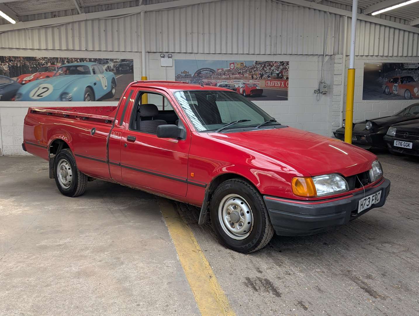 <p>1990 FORD P100 2.0</p>