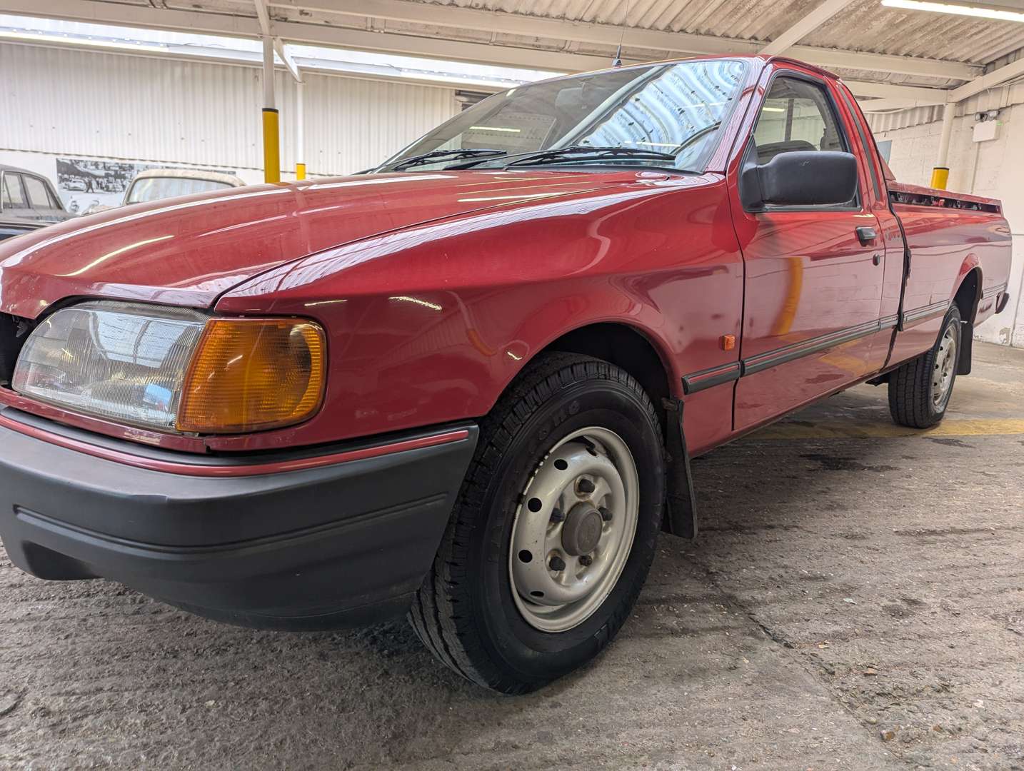 <p>1990 FORD P100 2.0</p>