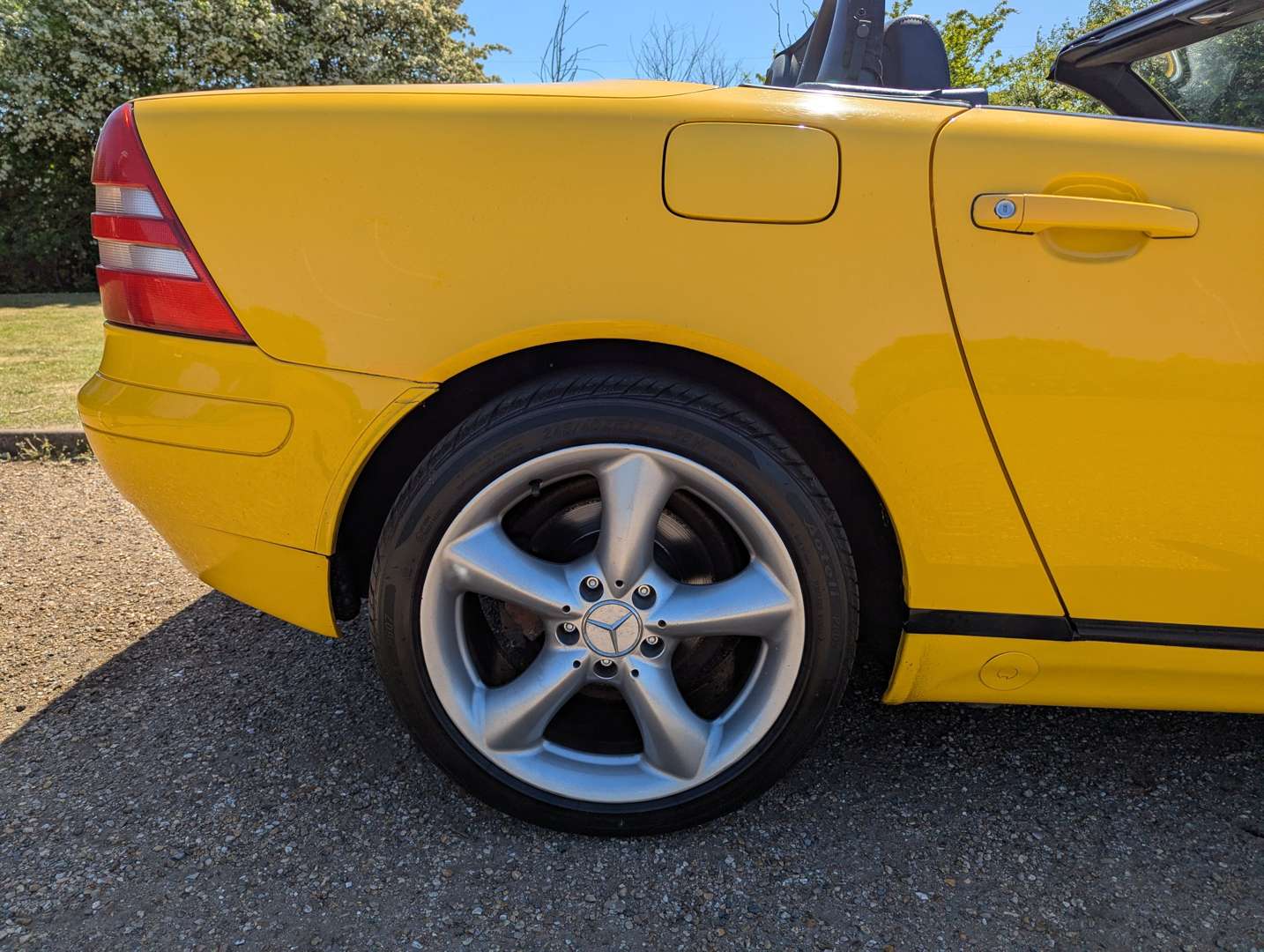 <p>1997 MERCEDES SLK 230 KOMPRESSOR AUTO</p>