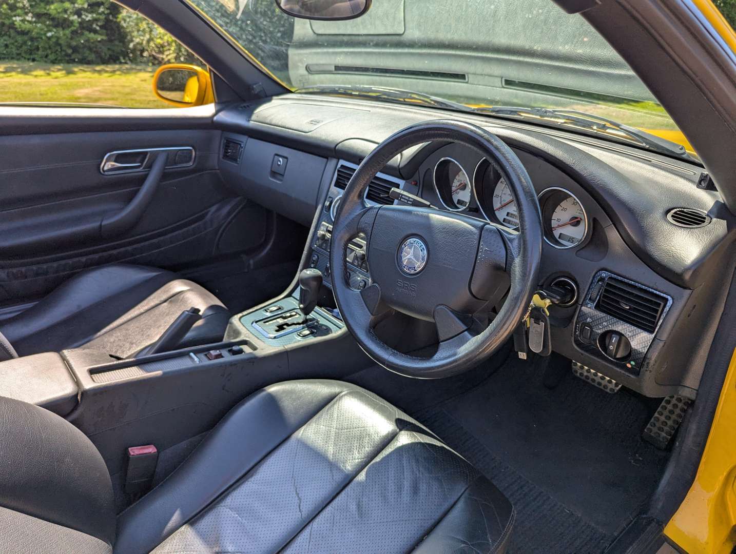 <p>1997 MERCEDES SLK 230 KOMPRESSOR AUTO</p>