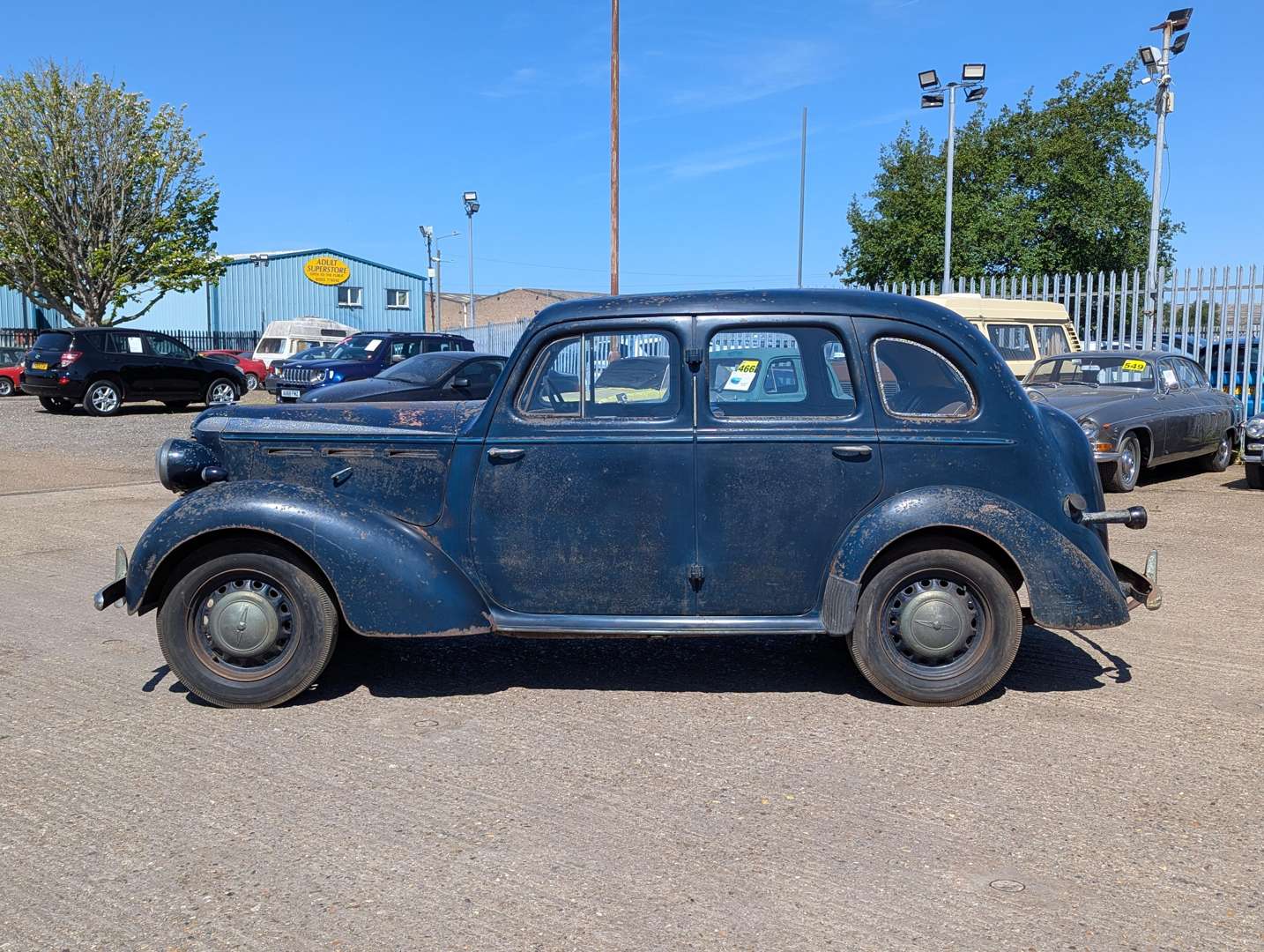 <p>1947 VAUXHALL 14 HP</p>