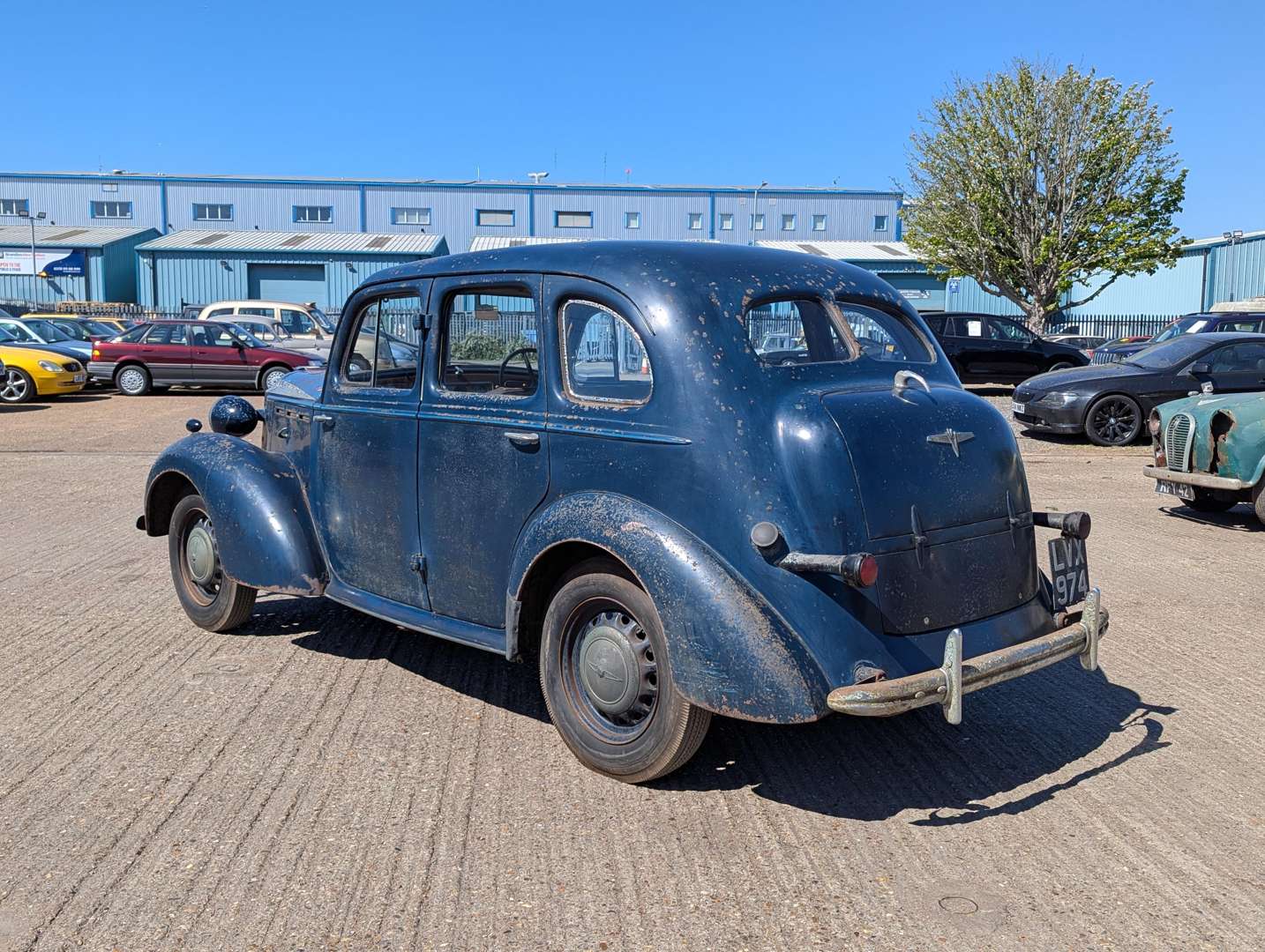 <p>1947 VAUXHALL 14 HP</p>