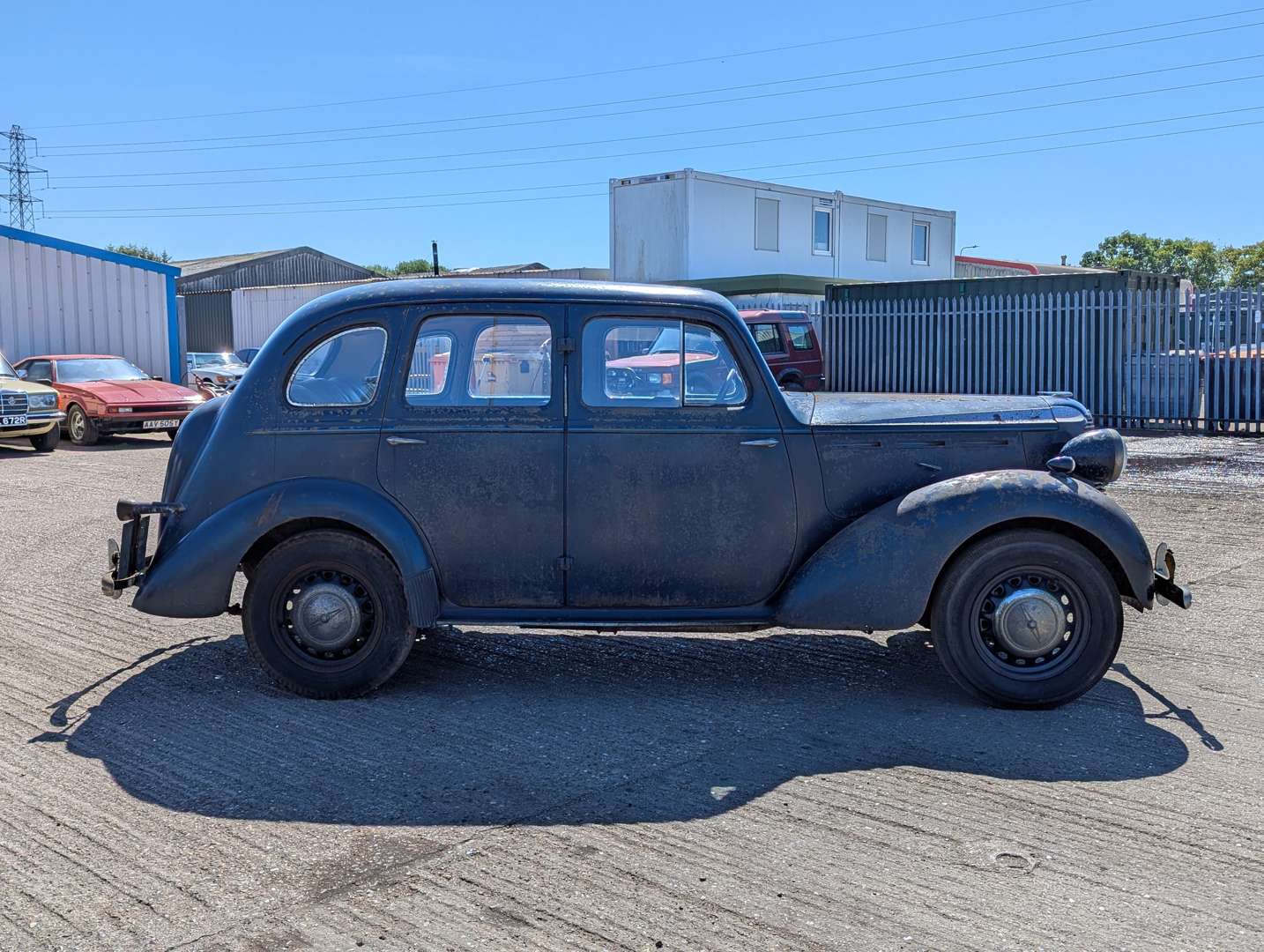 <p>1947 VAUXHALL 14 HP</p>