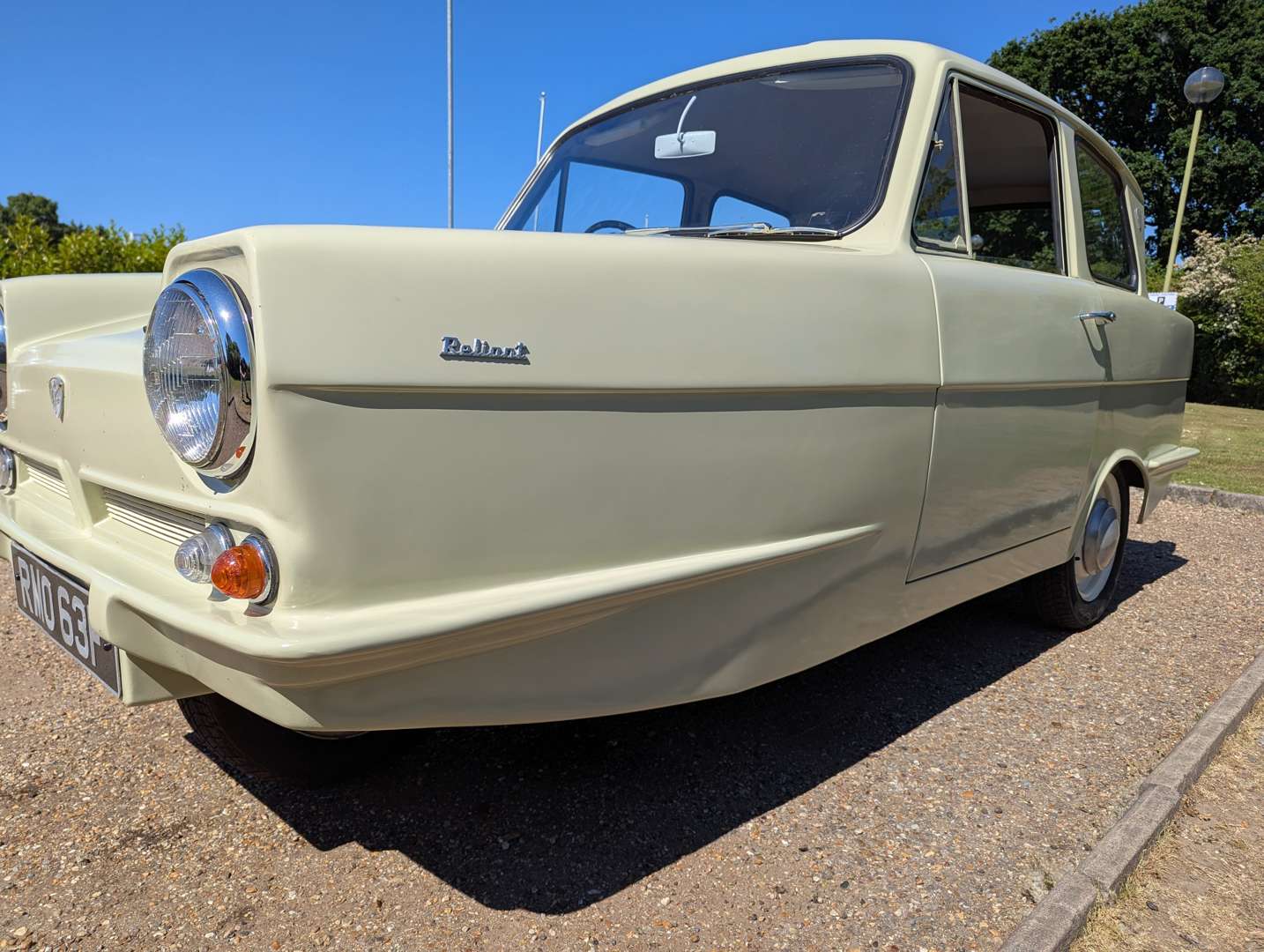 <p>1968 RELIANT REGAL 3/25 DELUXE</p>