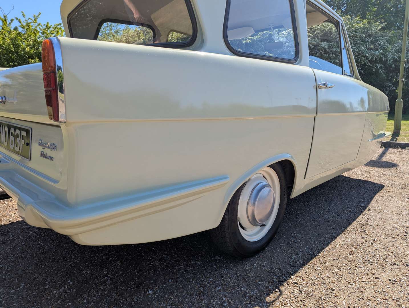 <p>1968 RELIANT REGAL 3/25 DELUXE</p>