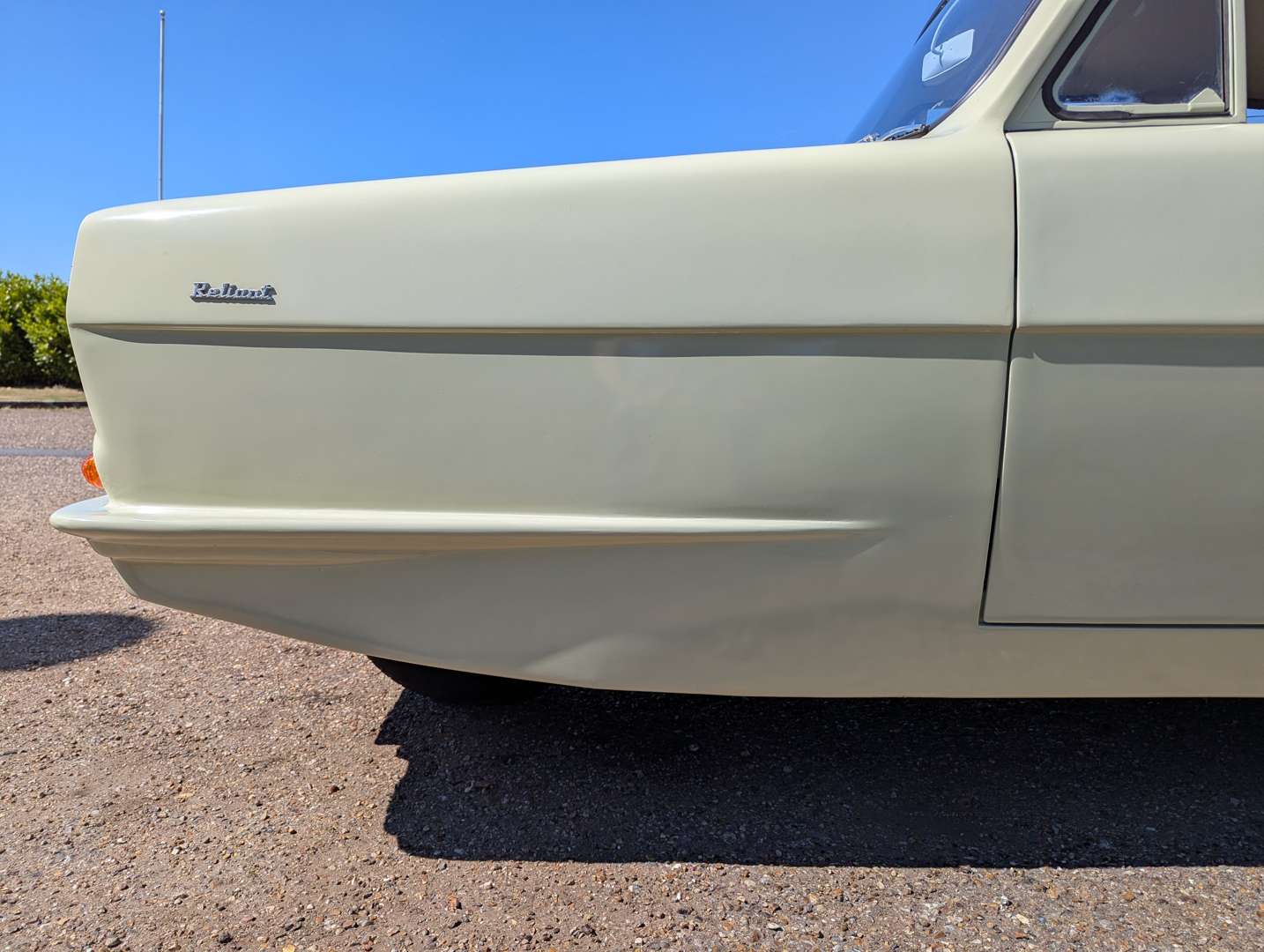 <p>1968 RELIANT REGAL 3/25 DELUXE</p>