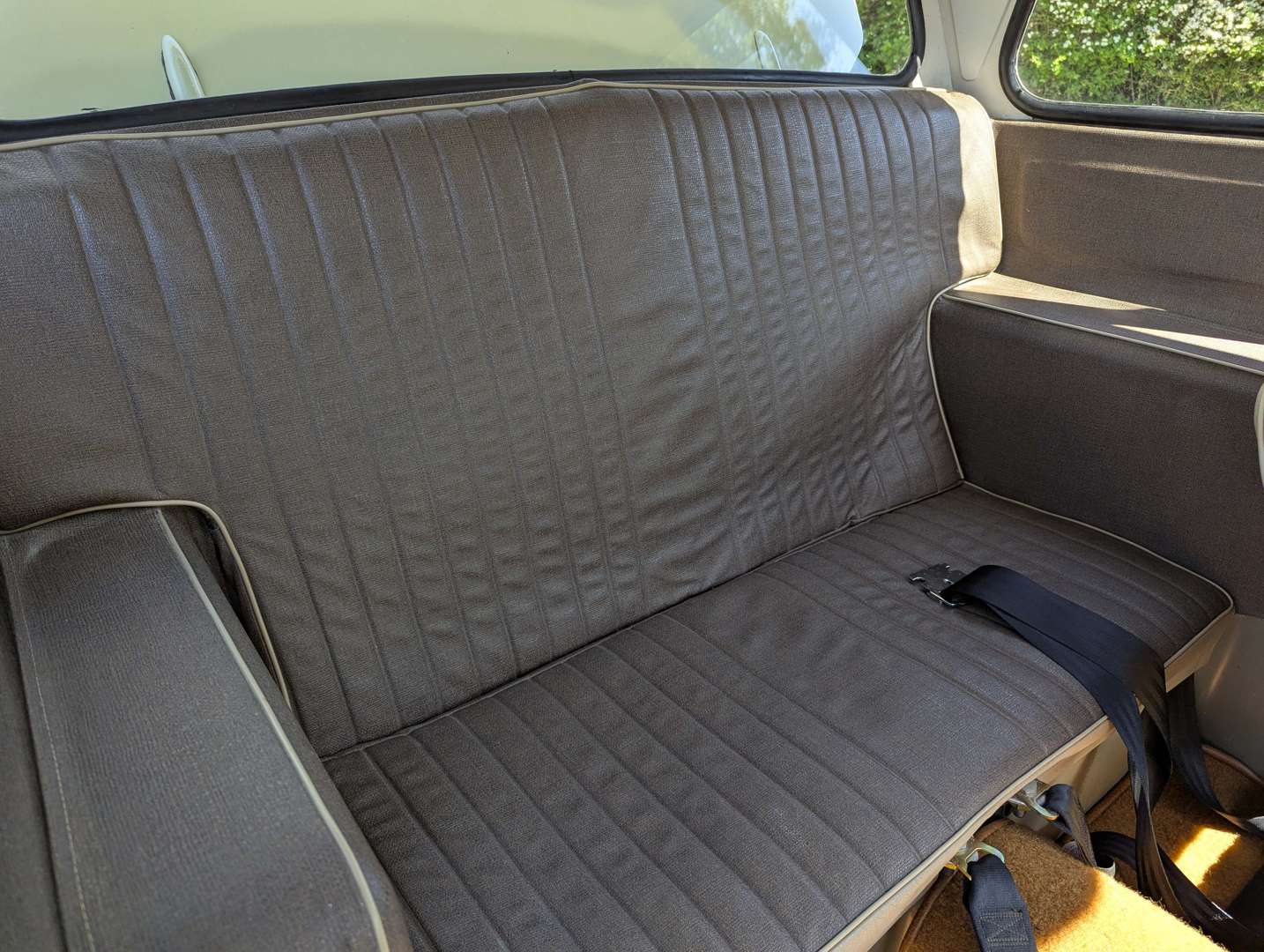 <p>1968 RELIANT REGAL 3/25 DELUXE</p>