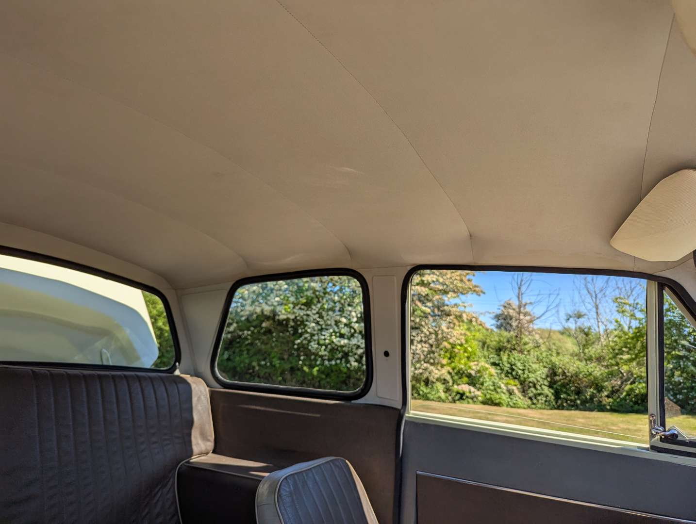 <p>1968 RELIANT REGAL 3/25 DELUXE</p>