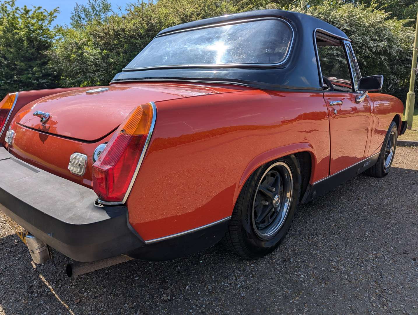 <p>1976 MG MIDGET 1500</p>