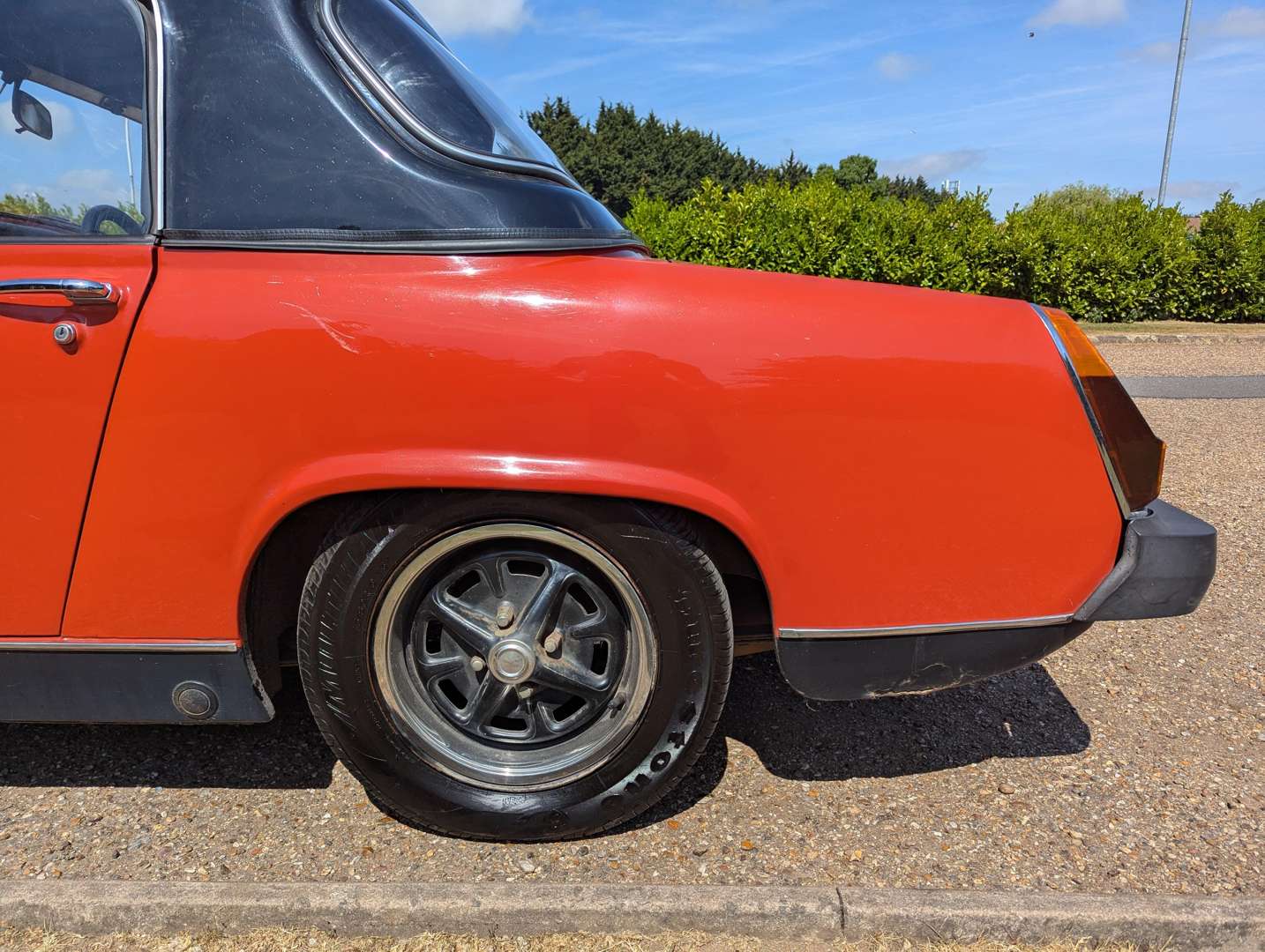 <p>1976 MG MIDGET 1500</p>