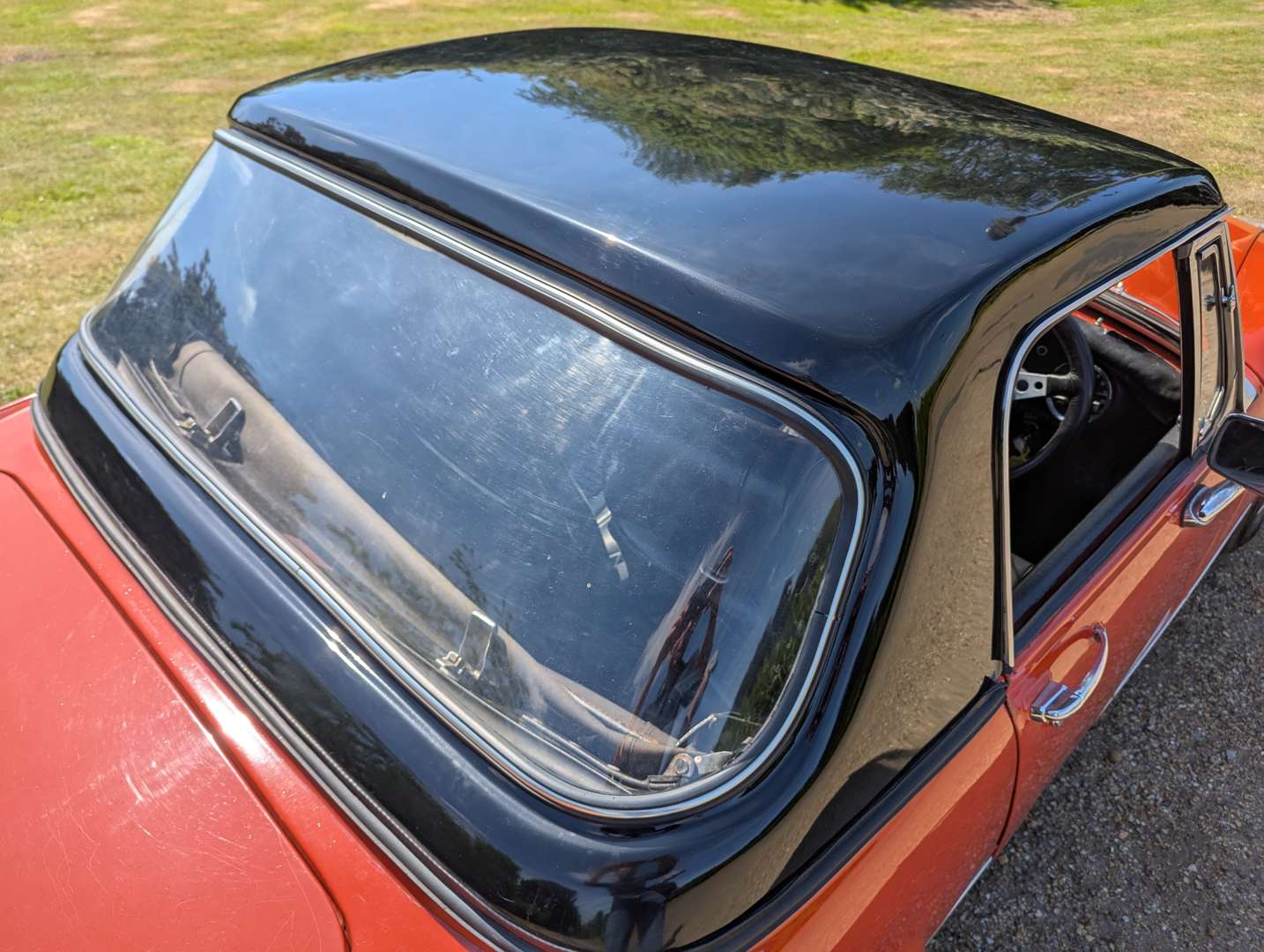 <p>1976 MG MIDGET 1500</p>