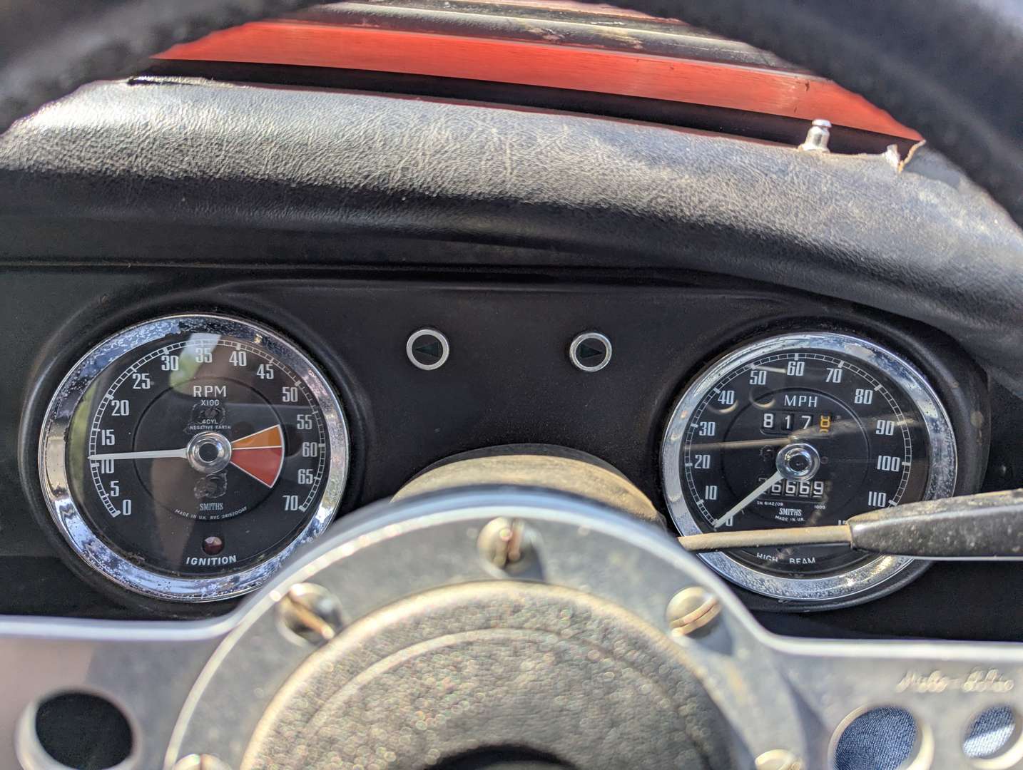 <p>1976 MG MIDGET 1500</p>
