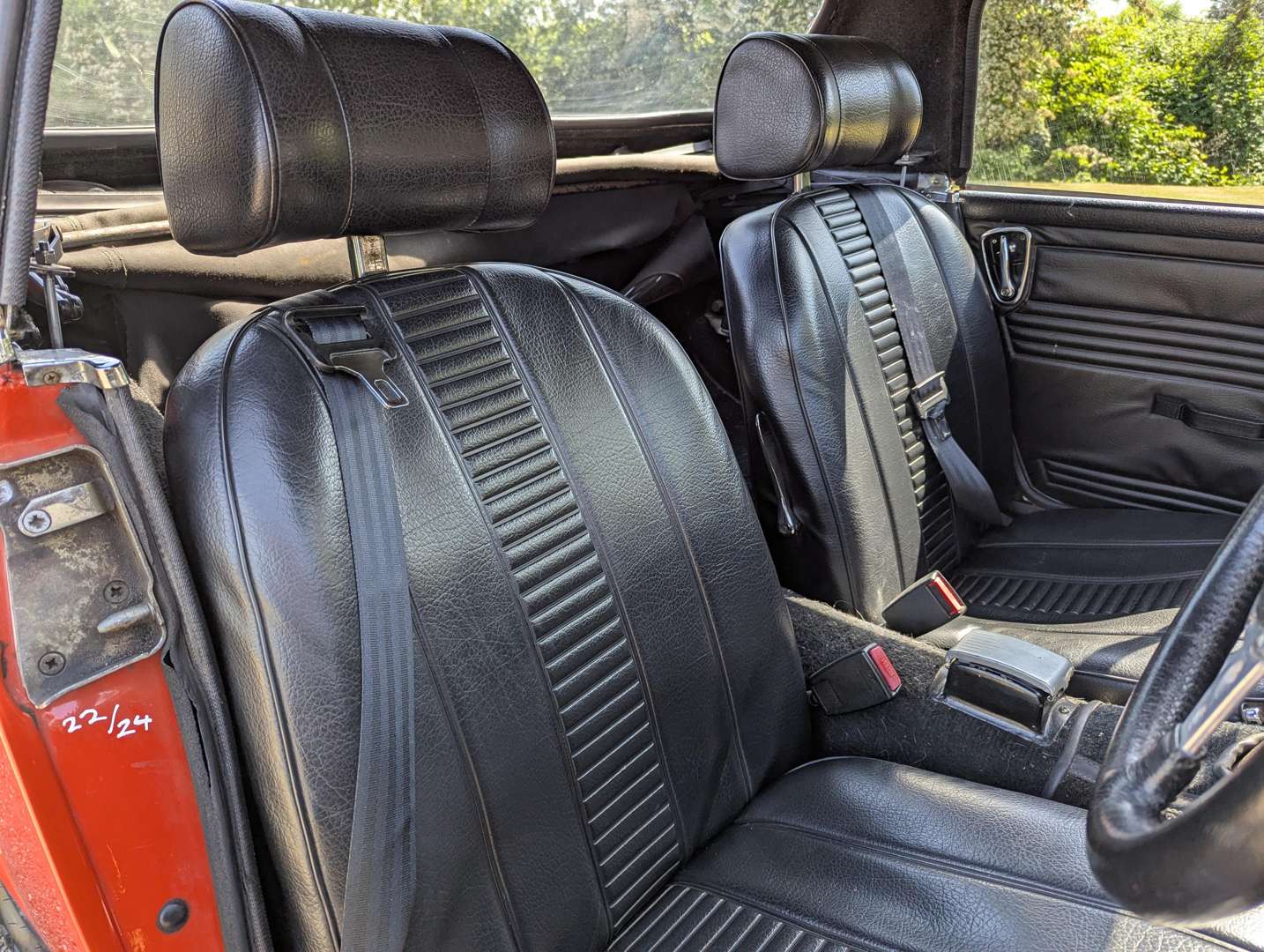 <p>1976 MG MIDGET 1500</p>