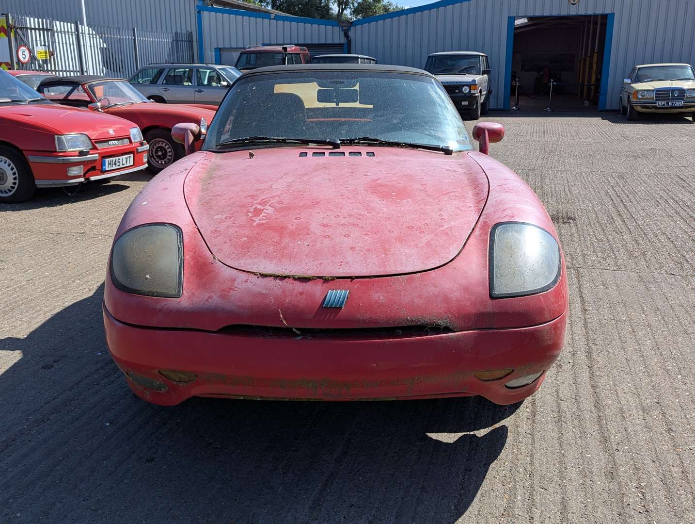 <p>1995 FIAT BARCHETTA LHD</p>