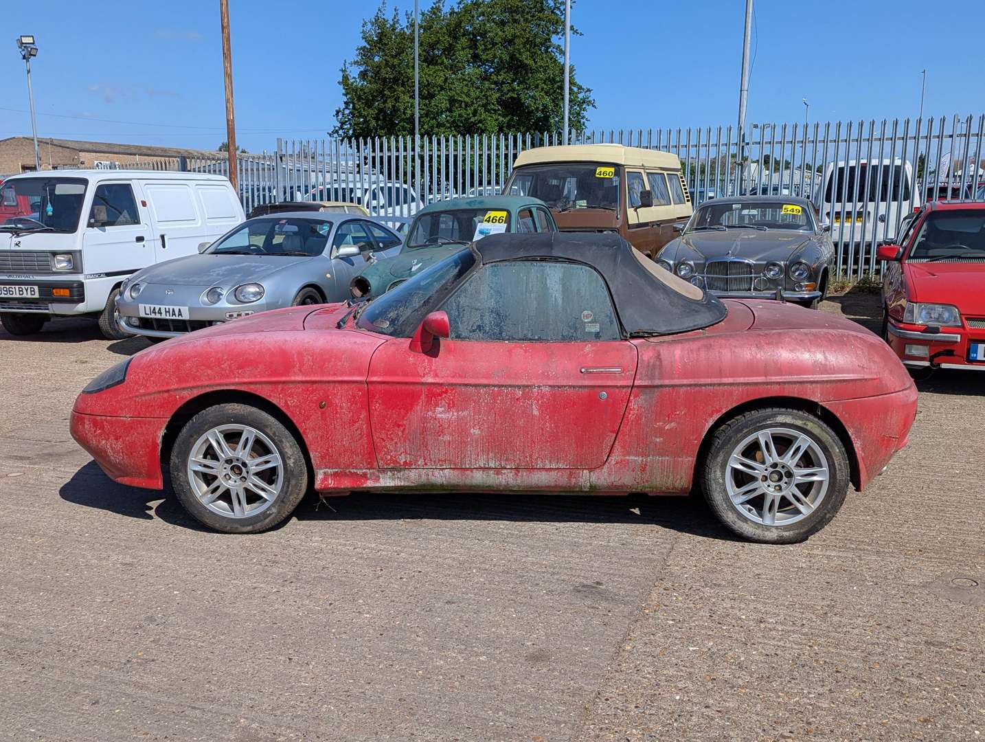 <p>1995 FIAT BARCHETTA LHD</p>
