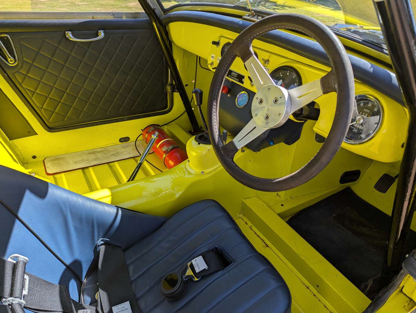 <p>1973 MG ASHLEY</p>