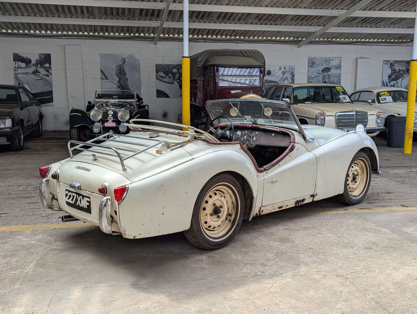 <p>1959 TRIUMPH TR3 LHD</p>