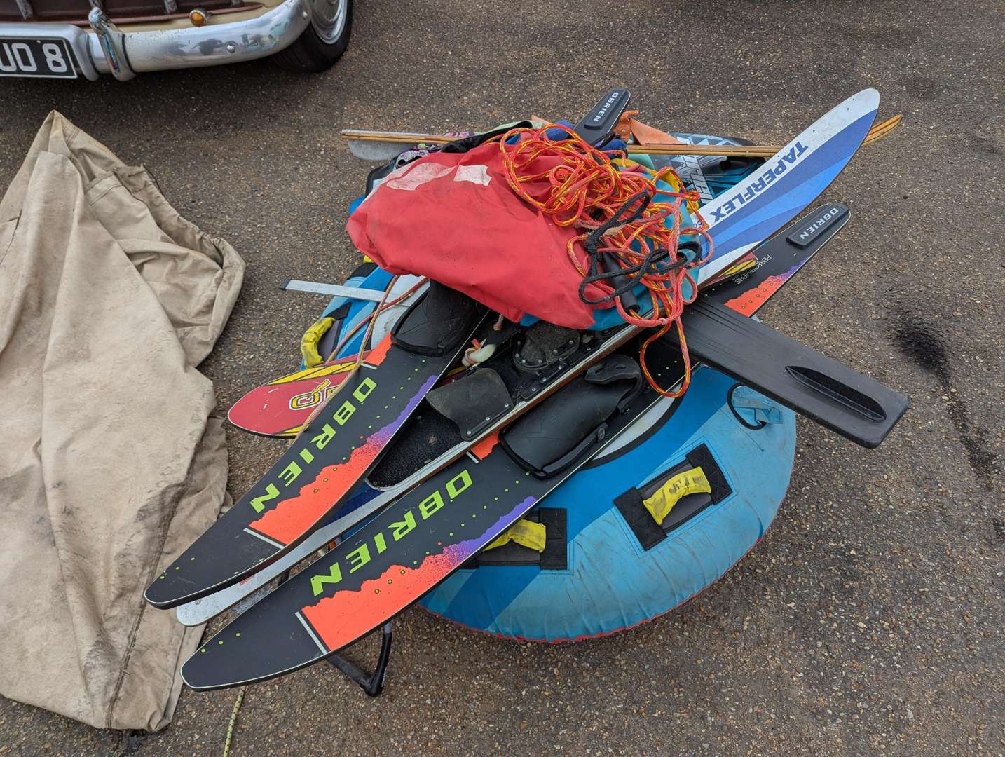 <p>FLETCHER ARROWFLYTE 140 SPEEDBOAT</p>