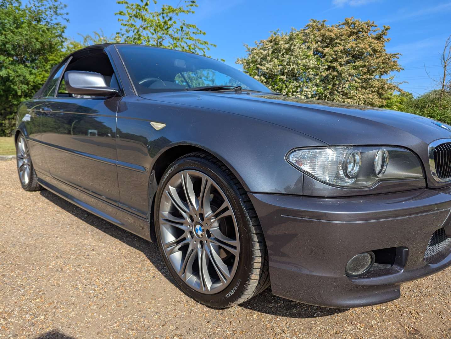 <p>2006 BMW 320 CI CONVERTIBLE AUTO 26,000 MILES</p>