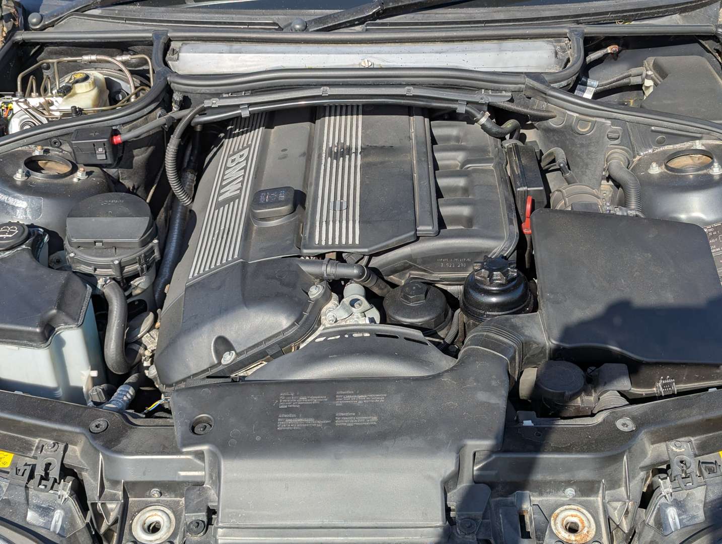 <p>2006 BMW 320 CI CONVERTIBLE AUTO 26,000 MILES</p>