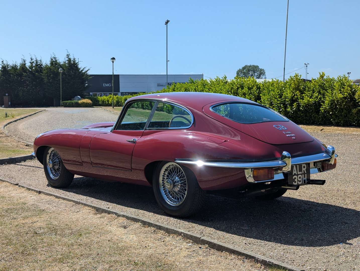 <p>1969 JAGUAR E-TYPE FHC SERIES II</p>