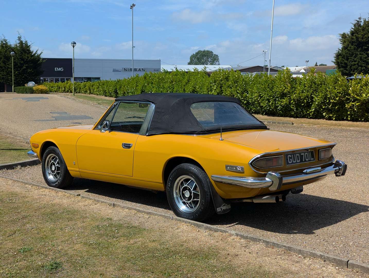 <p>1972 TRIUMPH STAG</p>