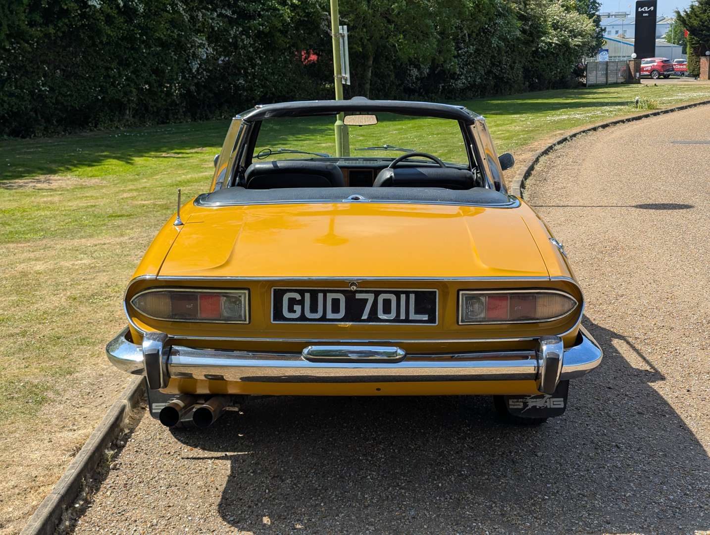 <p>1972 TRIUMPH STAG</p>