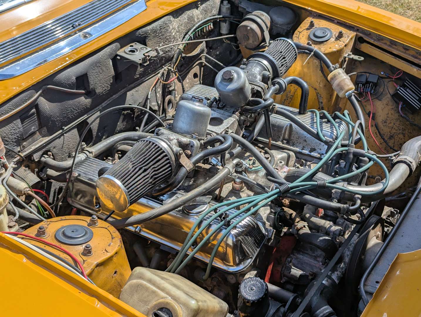 <p>1972 TRIUMPH STAG</p>