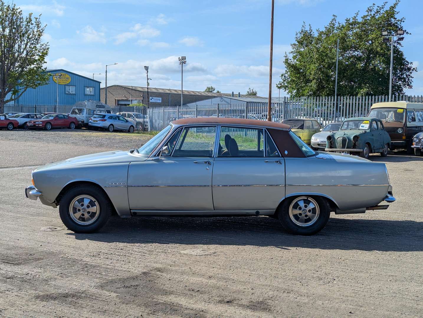 <p>1976 ROVER P6B 3500 VIP AUTO</p>