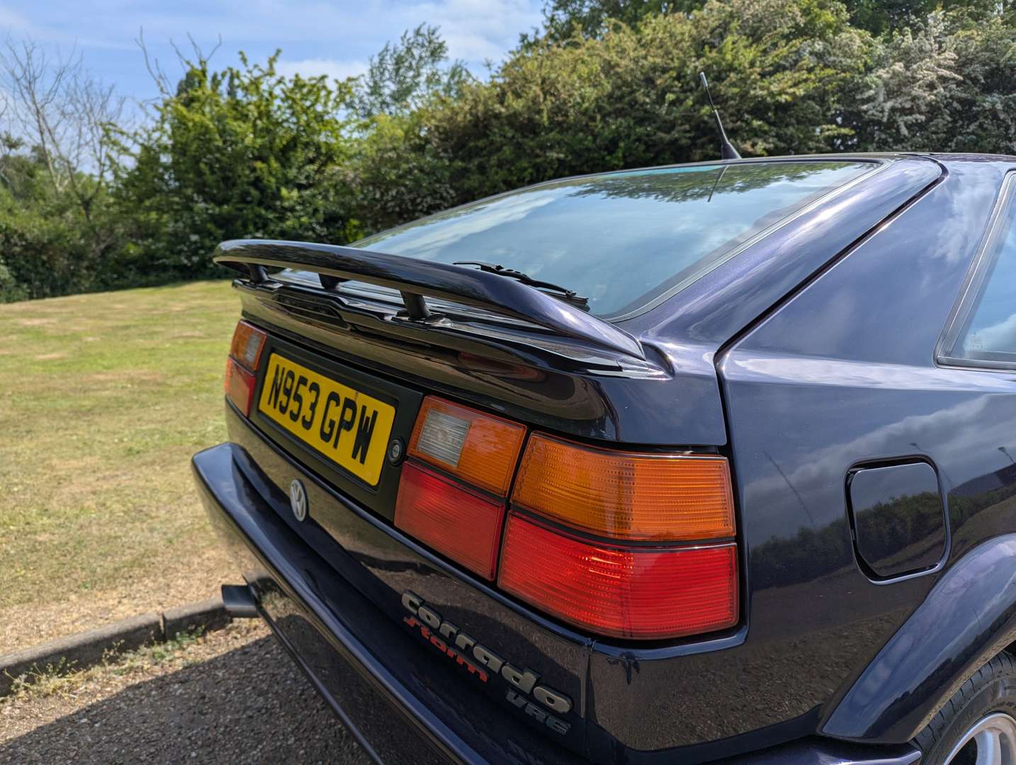 <p>1995 VW CORRADO VR6</p>