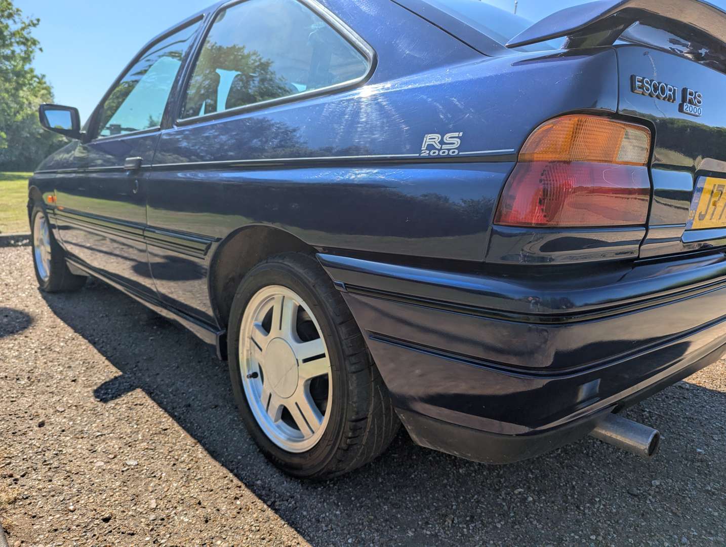 <p>1992 FORD ESCORT RS 2000</p>