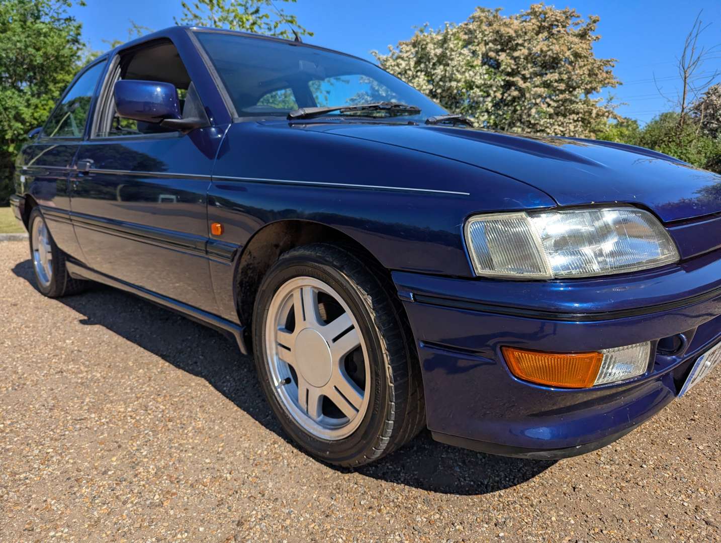 <p>1992 FORD ESCORT RS 2000</p>