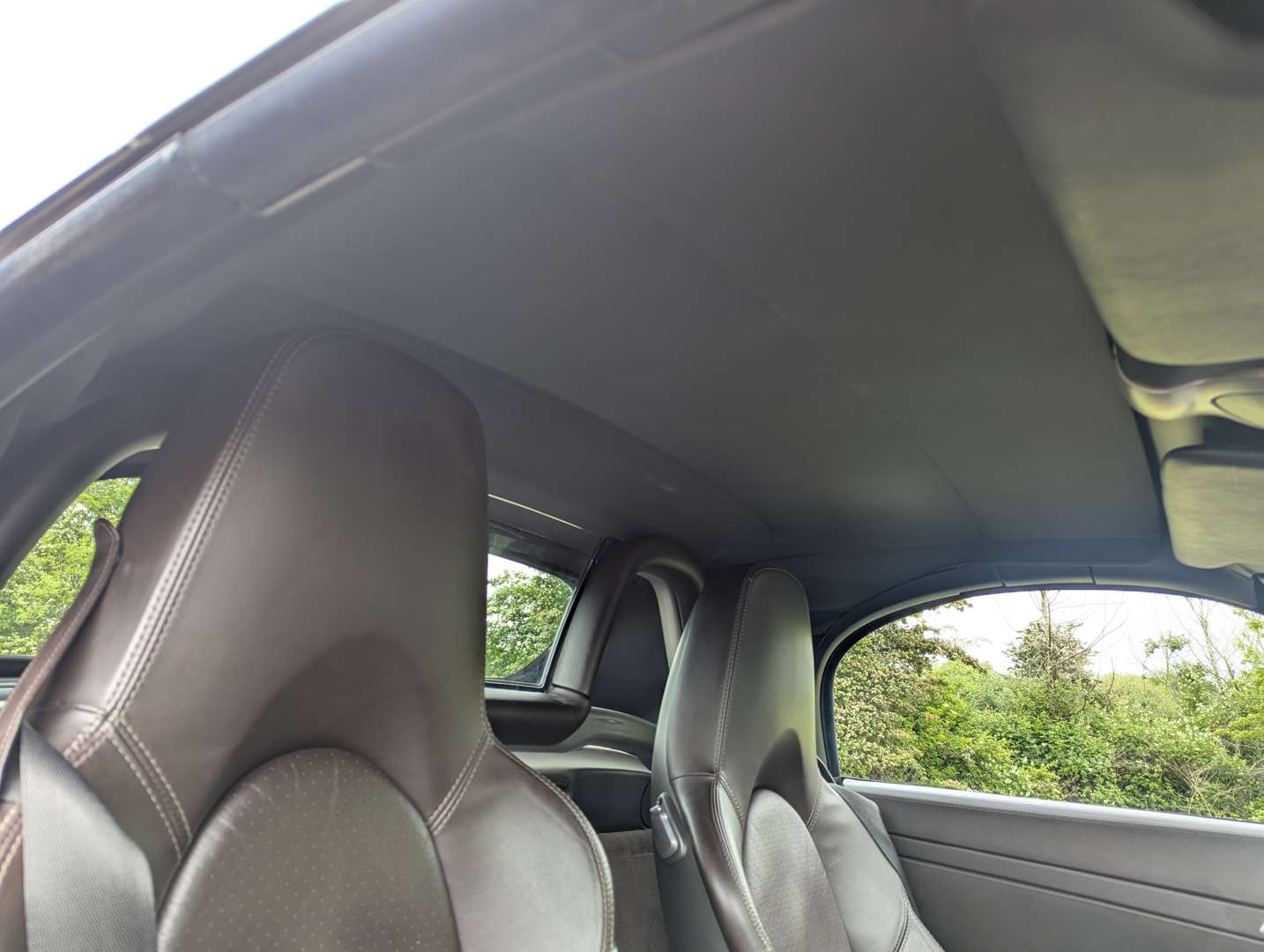 <p>2006 PORSCHE BOXSTER 3.4S</p>
